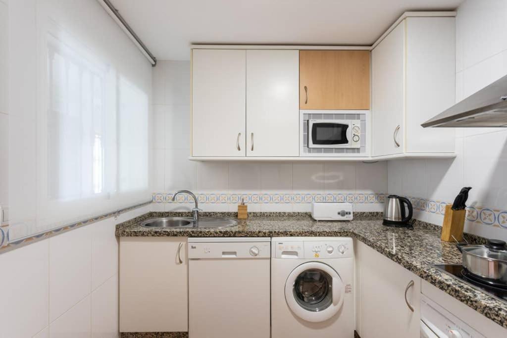 Avanti Alcantara Sol, Junto A La Playa Con Parking Gratis Appartement Fuengirola